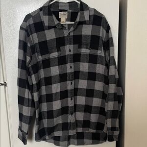 L.L. Bean Men’s Large Regular Slightly Fitted 100% Cotton Black Gray Button Down